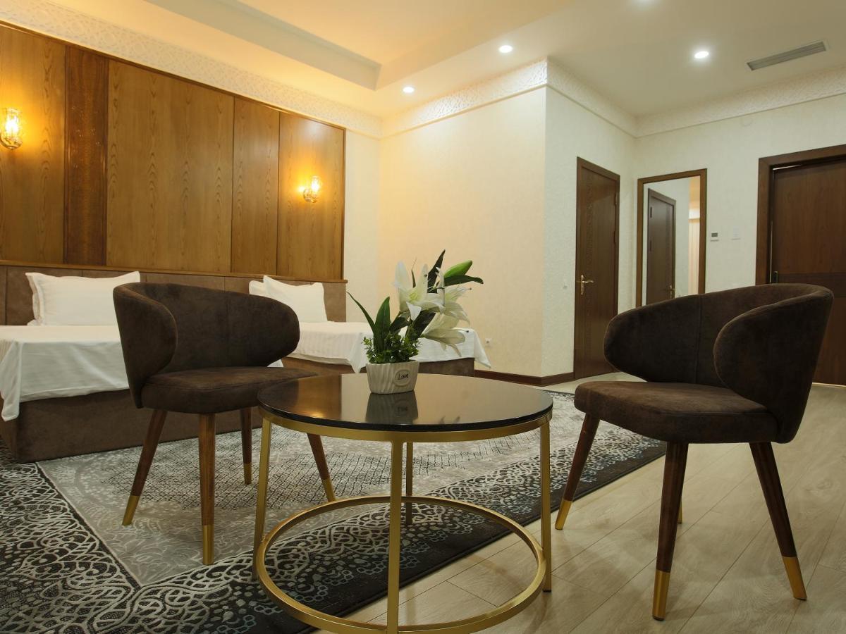 Paradise Plaza Luxury Hotel Buhara Exterior foto
